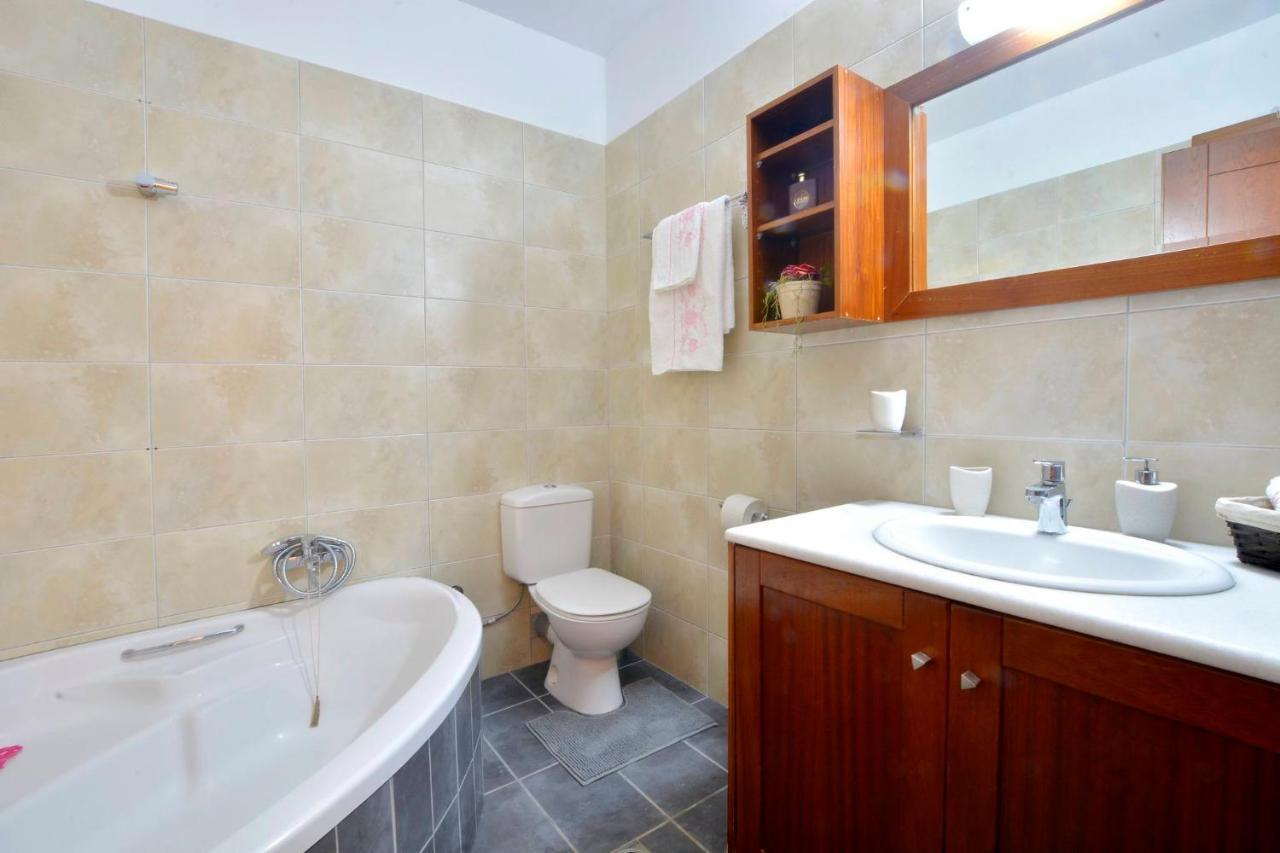 Sunlight Eros Villa Afra Ngoại thất bức ảnh